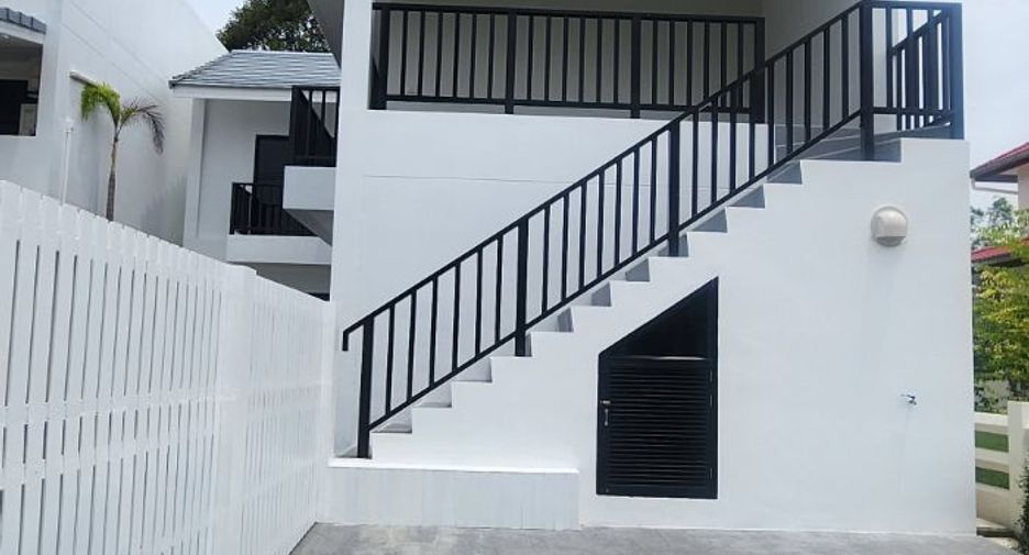 For sale 4 bed villa in Mueang Rayong, Rayong
