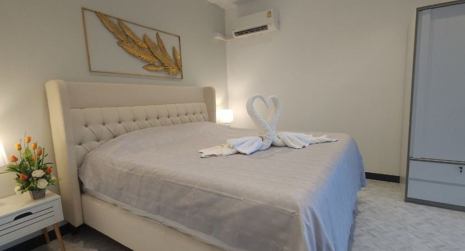 For sale 4 bed villa in Mueang Rayong, Rayong