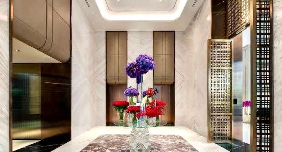 For sale 2 bedrooms condo in Watthana, Bangkok