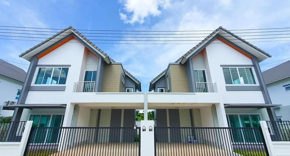 For sale 3 bedrooms townhouse in Mueang Ubon Ratchathani, Ubon Ratchathani