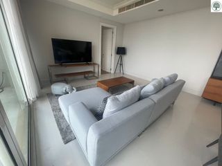 For sale 2 bed condo in Watthana, Bangkok