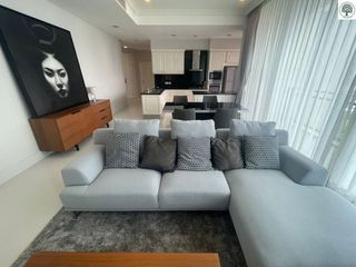 For sale 2 bed condo in Watthana, Bangkok