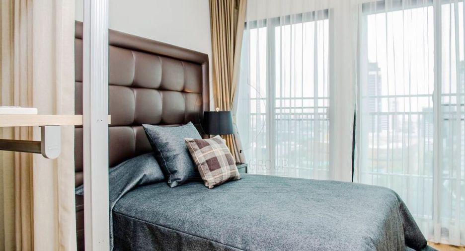 À vendre 2 chambres condo à Khlong Toei, Bangkok