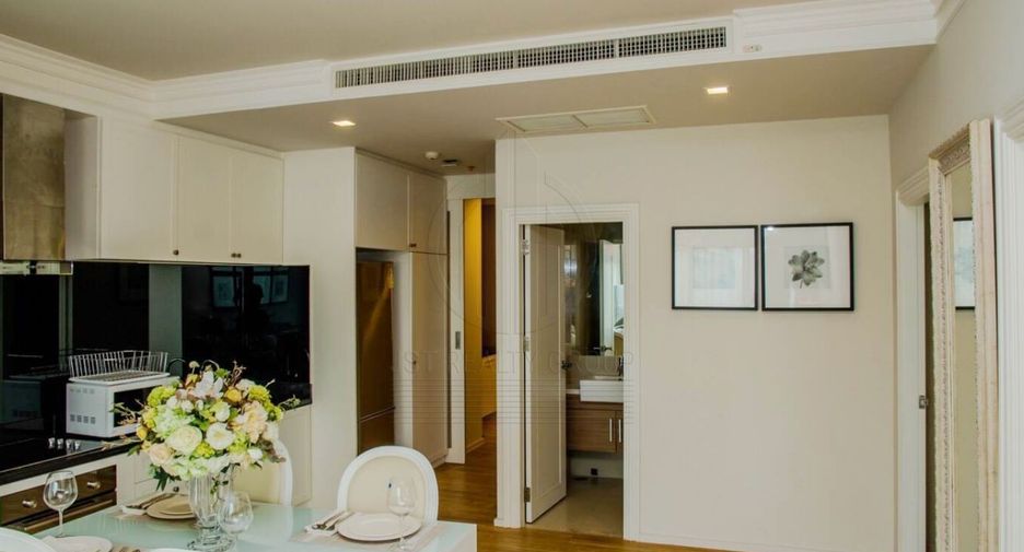 À vendre 2 chambres condo à Khlong Toei, Bangkok