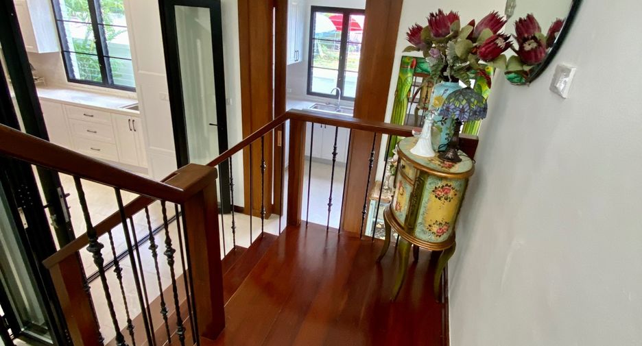Haus zum Kauf mit 4 Zimmer in Saraphi, Chiang Mai
