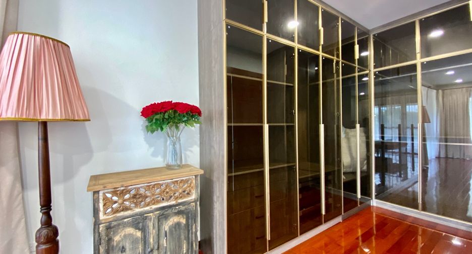Haus zum Kauf mit 4 Zimmer in Saraphi, Chiang Mai