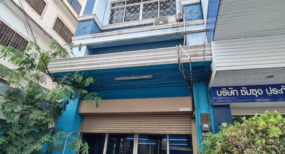For rent 3 bed retail Space in Si Racha, Chonburi