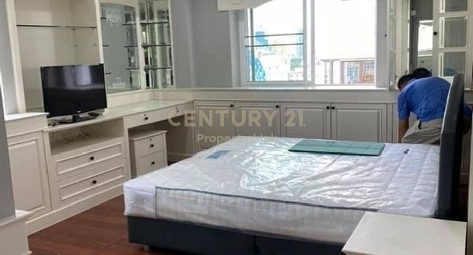 For rent そして for sale 2 ベッドルーム condo in Watthana, Bangkok