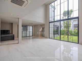 Casa en venta de 5 habitaciones en Saphan Sung, Bangkok
