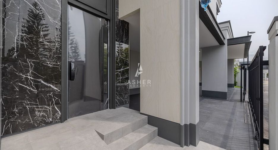 For sale 5 ベッドルーム house in Saphan Sung, Bangkok