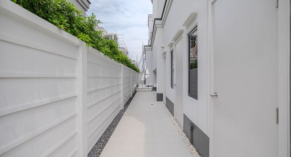 For sale 5 ベッドルーム house in Saphan Sung, Bangkok