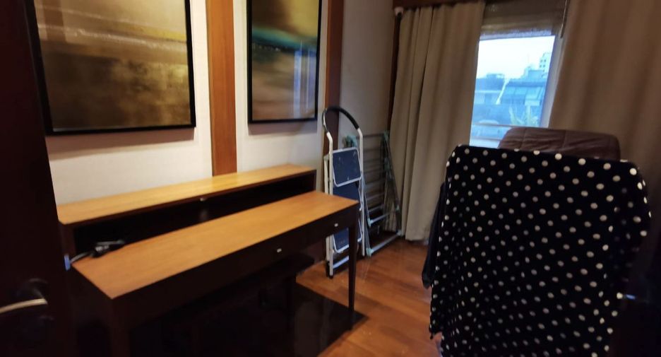 Reihenhaus zum Kauf mit 3 Zimmer in Watthana, Bangkok