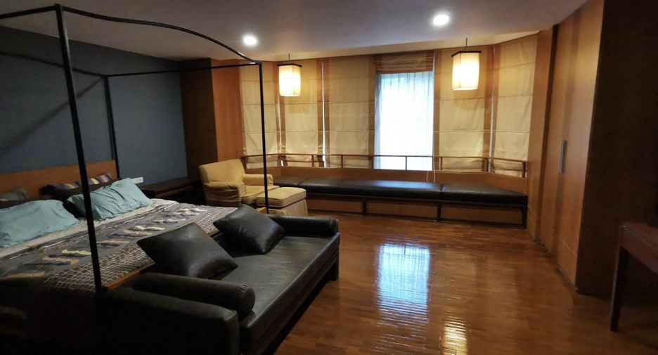 Reihenhaus zum Kauf mit 3 Zimmer in Watthana, Bangkok