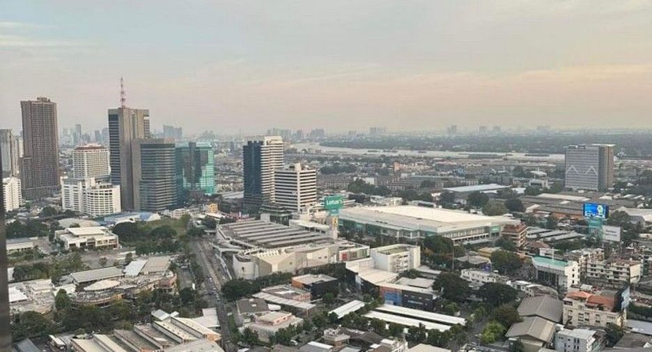 For rent 2 ベッドルーム condo in Khlong Toei, Bangkok