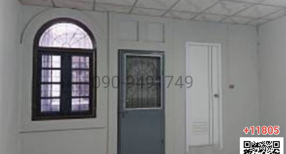 Casa adosada en alquiler de 4 habitaciones en Bang Bon, Bangkok