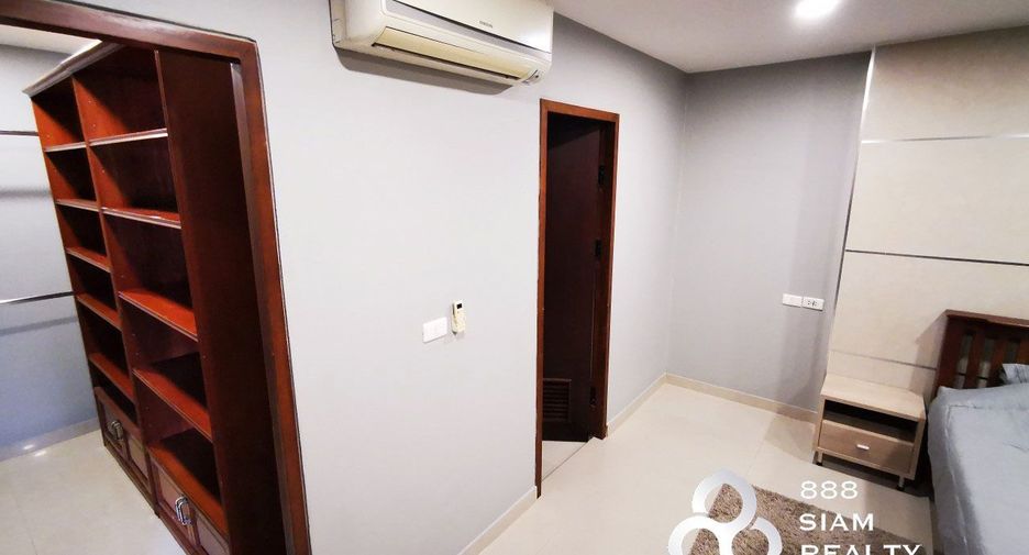 For sale 2 bedrooms condo in Watthana, Bangkok