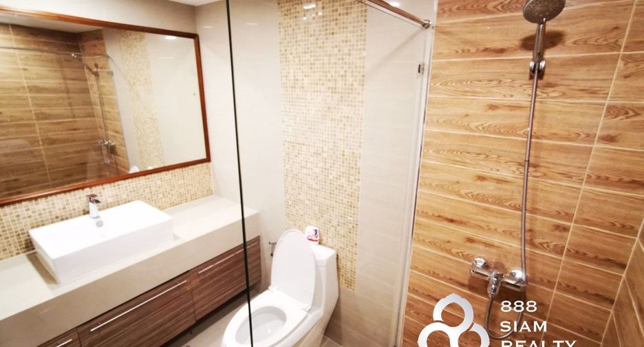 For sale 2 bedrooms condo in Watthana, Bangkok