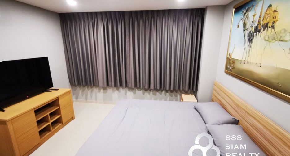 For sale 2 bedrooms condo in Watthana, Bangkok