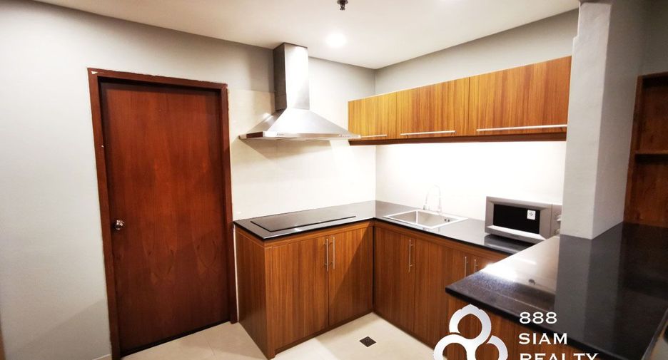 For sale 2 bedrooms condo in Watthana, Bangkok