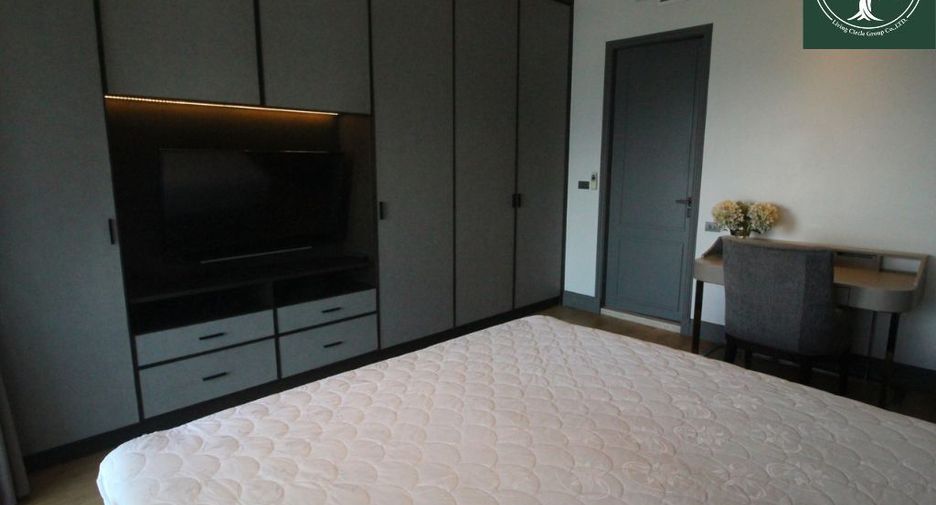 For rent and for sale 3 bedrooms condo in Khlong Toei, Bangkok