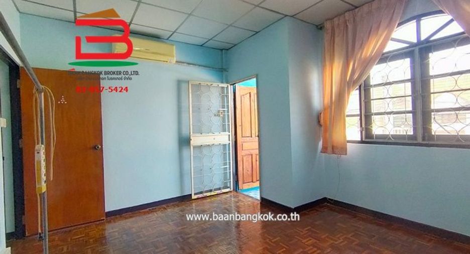 For rent and for sale 2 bedrooms townhouse in Bang Khen, Bangkok