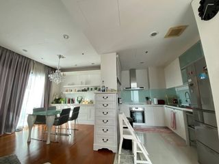 Condo en venta de 3 habitaciones en Khlong Toei, Bangkok