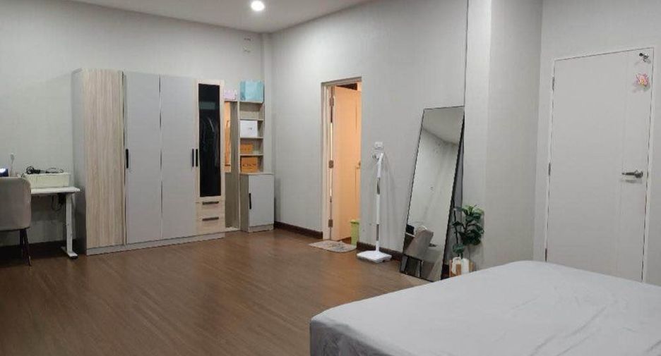 For rent 4 bedrooms house in Bang Kruai, Nonthaburi