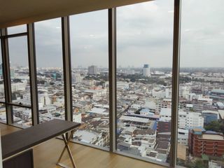 For rent 3 ベッドルーム condo in Khlong Toei, Bangkok