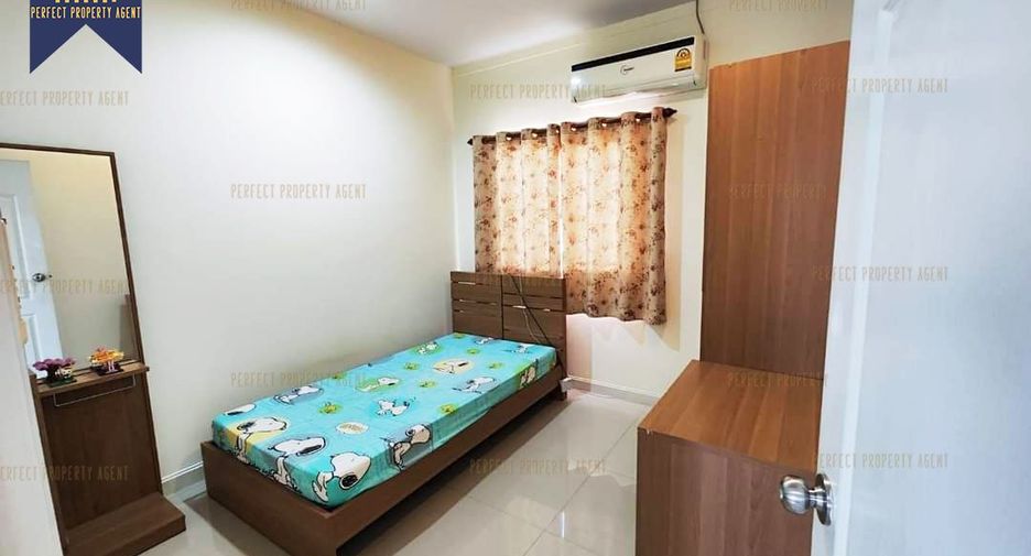 For rent 4 bed townhouse in Mueang Samut Sakhon, Samut Sakhon