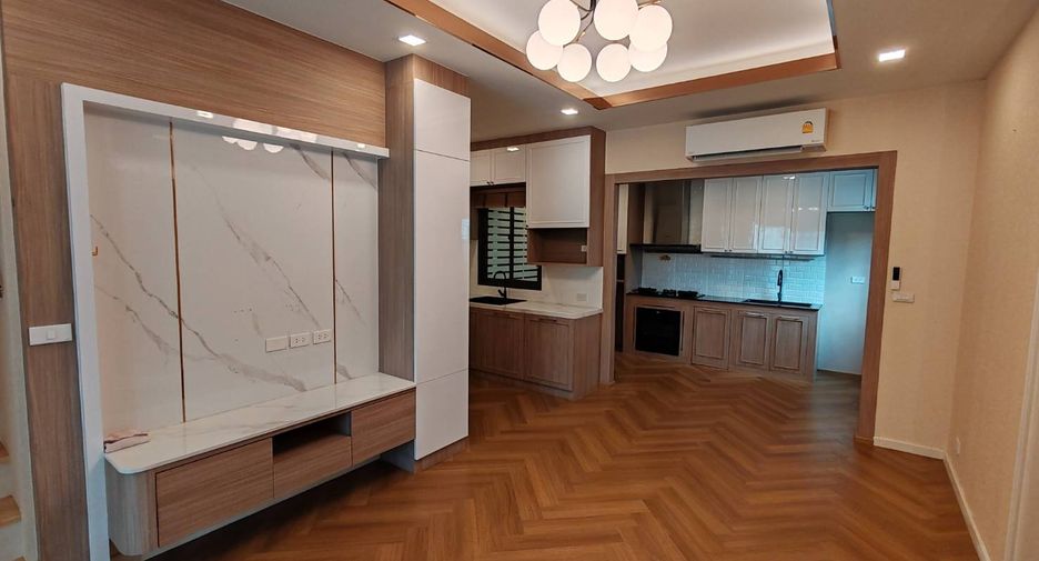 For sale 2 Beds townhouse in Bang Yai, Nonthaburi