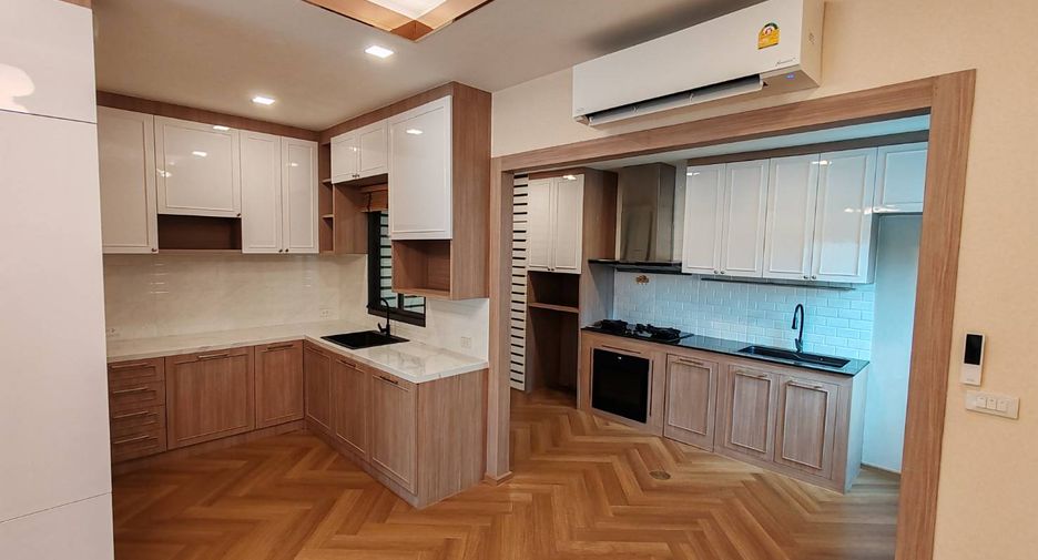 For sale 2 Beds townhouse in Bang Yai, Nonthaburi