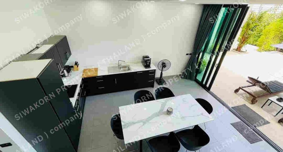 Villa en venta y en alquiler de 6 habitaciones en Bang Lamung, Chonburi