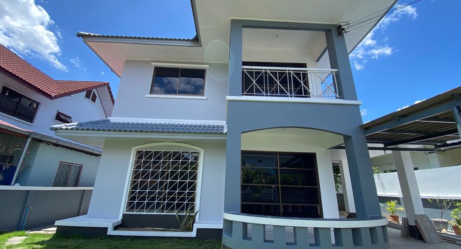For rent 3 bedrooms house in San Sai, Chiang Mai