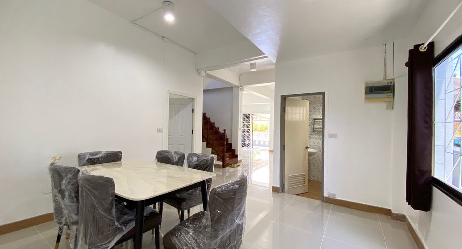 For rent 3 bedrooms house in San Sai, Chiang Mai