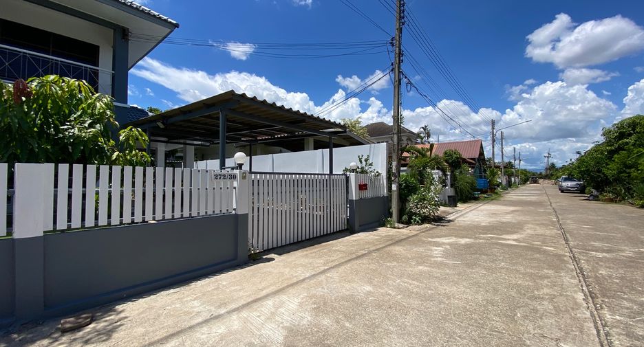 For rent 3 bedrooms house in San Sai, Chiang Mai