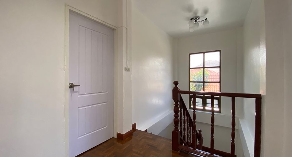 For rent 3 bedrooms house in San Sai, Chiang Mai