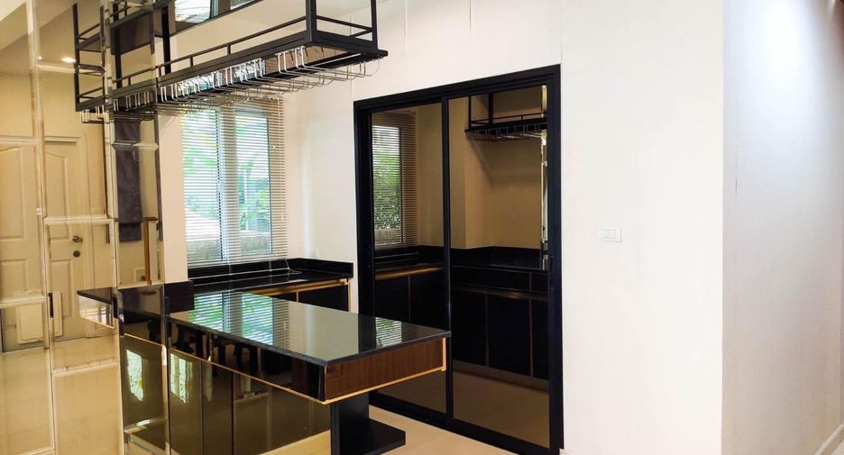 For rent 3 Beds house in Suan Luang, Bangkok