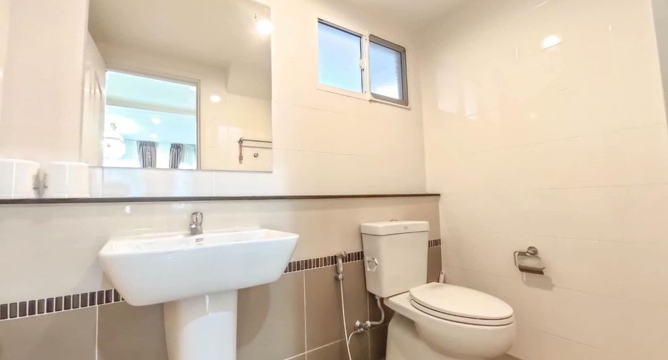 For rent 3 Beds house in Suan Luang, Bangkok
