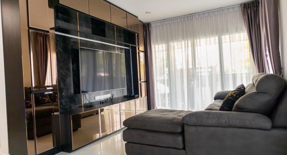 For rent 3 Beds house in Suan Luang, Bangkok