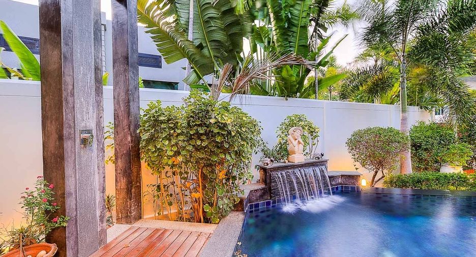 For sale 2 bed villa in Mueang Phuket, Phuket