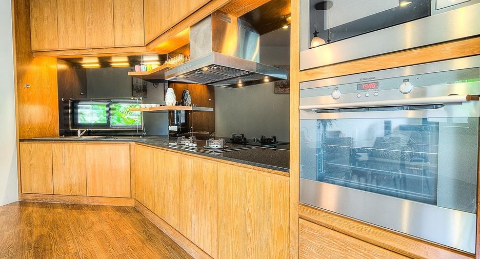 For sale 2 bed villa in Mueang Phuket, Phuket