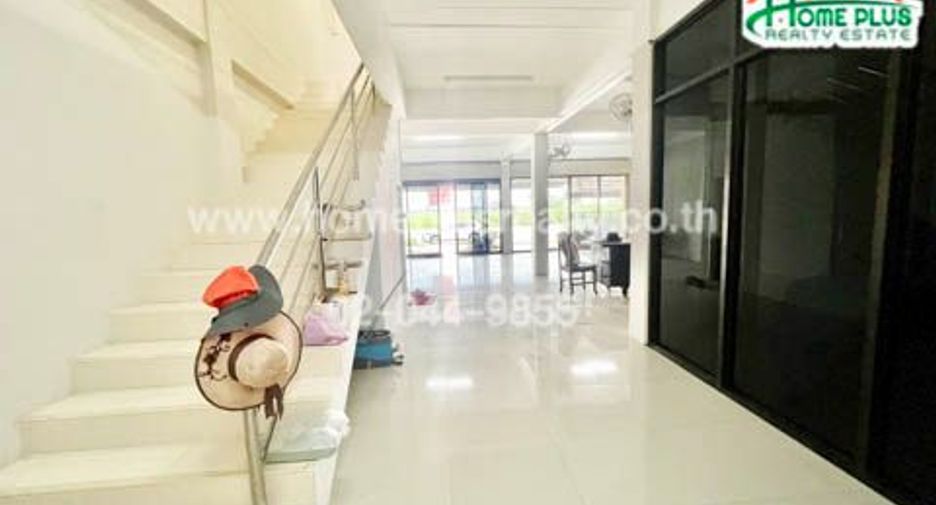 For sale 5 Beds retail Space in Wiset Chai Chan, Ang Thong