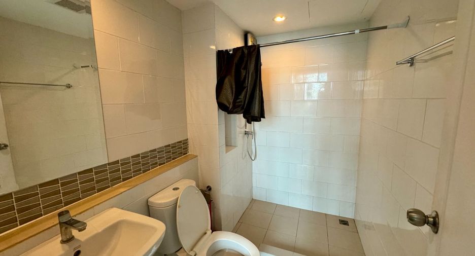 For sale 1 Beds condo in Mueang Surat Thani, Surat Thani
