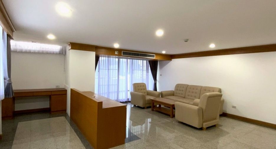 For sale studio condo in Watthana, Bangkok