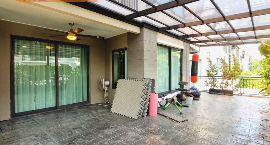 For rent 5 bedrooms house in Suan Luang, Bangkok