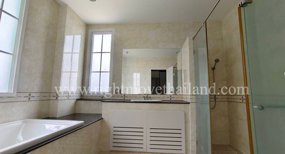 Haus zum Kauf mit 4 Zimmer in Prawet, Bangkok