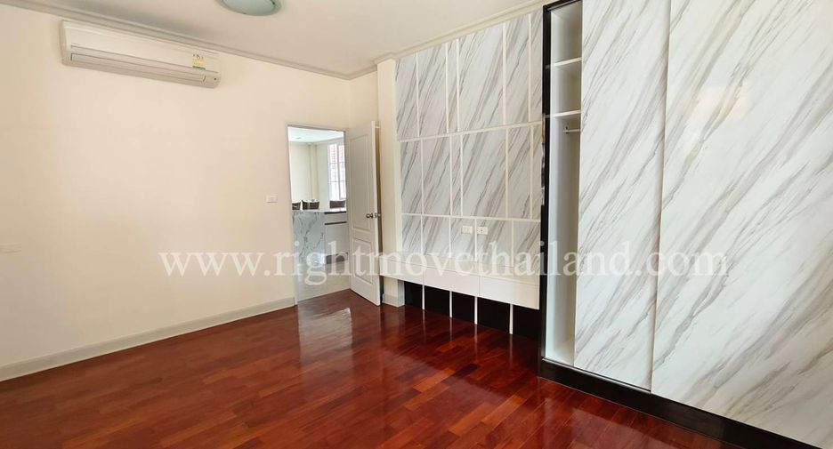 Haus zum Kauf mit 4 Zimmer in Prawet, Bangkok