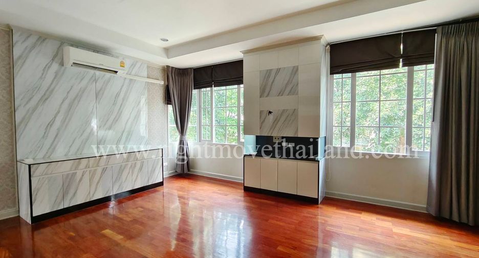 Haus zum Kauf mit 4 Zimmer in Prawet, Bangkok