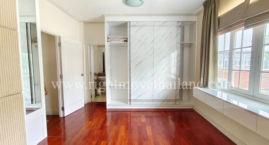 Haus zum Kauf mit 4 Zimmer in Prawet, Bangkok
