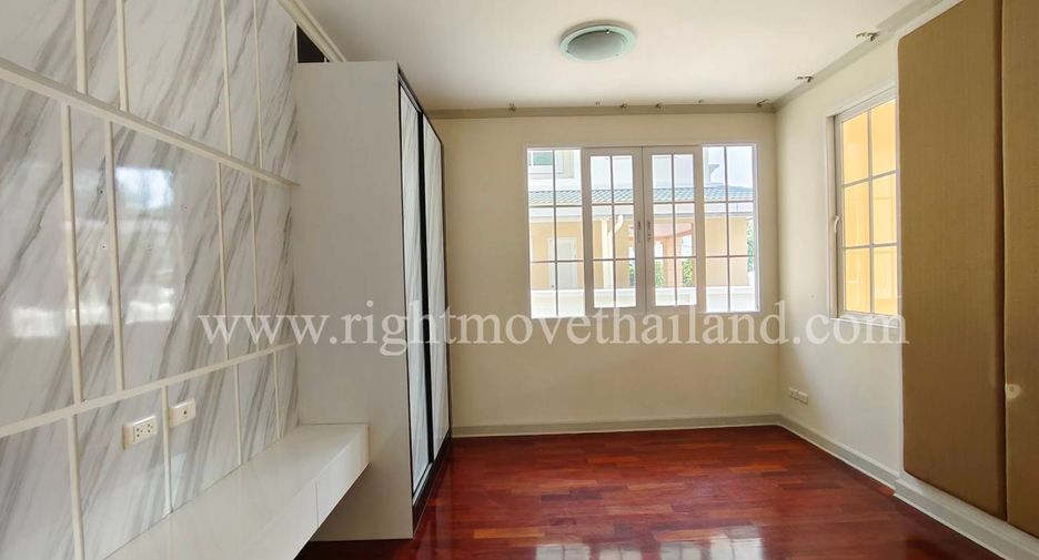 Haus zum Kauf mit 4 Zimmer in Prawet, Bangkok